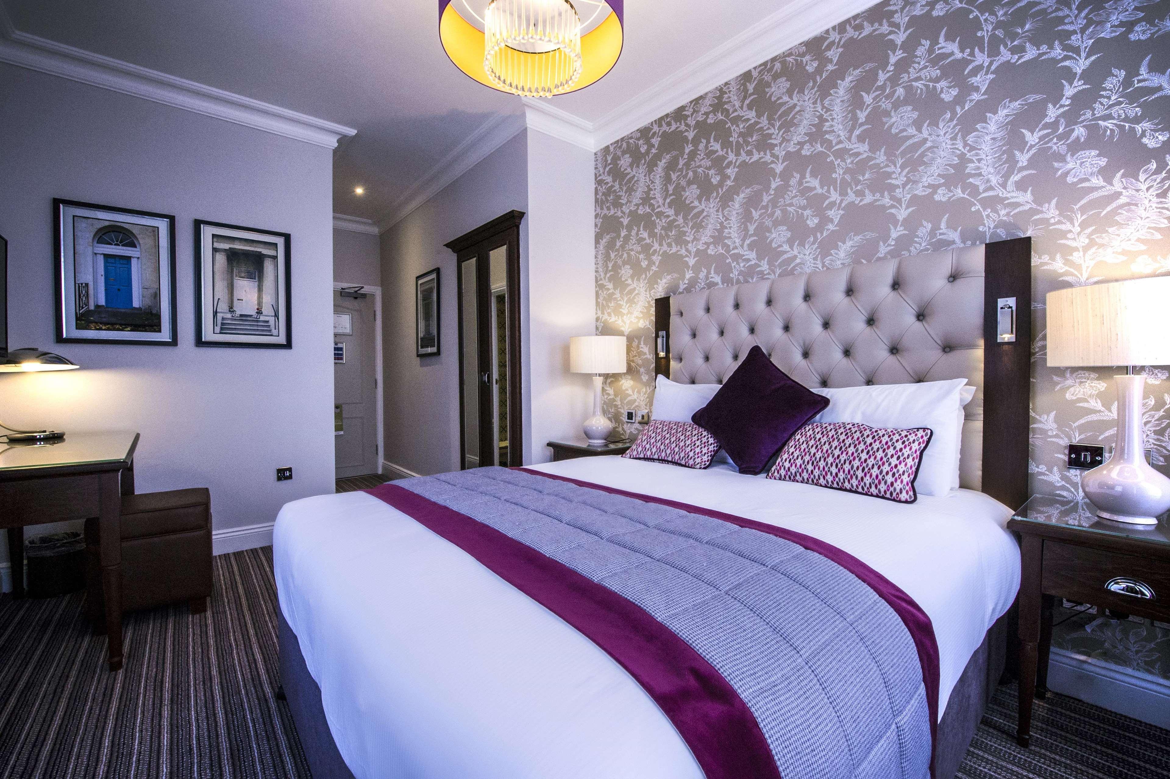 Doubletree By Hilton Cheltenham-Cotswolds Extérieur photo